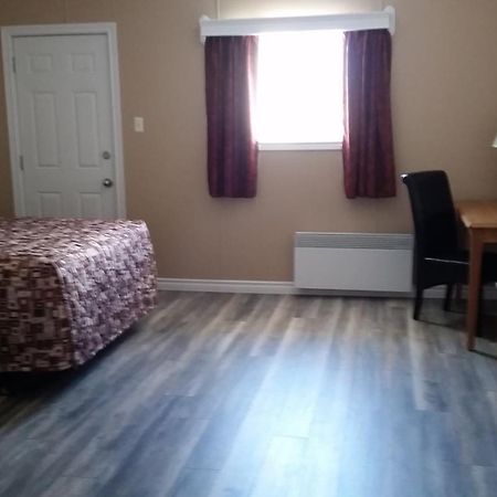 Sea Echo Motel Port au Choix Room photo